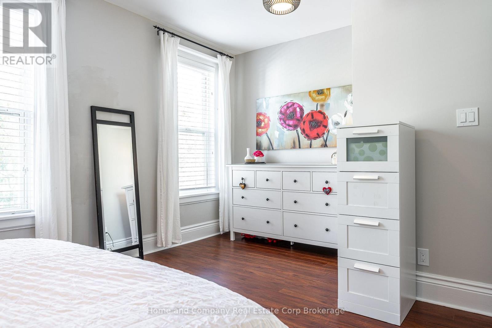 81 Blake Street, Stratford, Ontario  N5A 2C5 - Photo 24 - X12460084