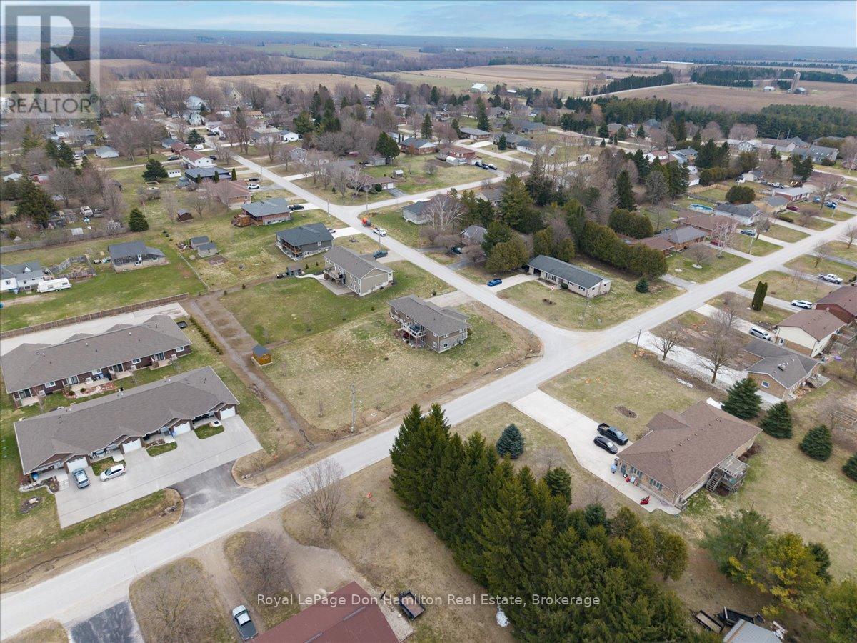 42 John Street, Morris Turnberry, Ontario  N0G 1E0 - Photo 46 - X12460143