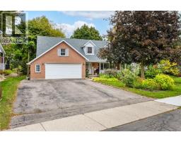 553 PARADISE Crescent, Waterloo, Ontario