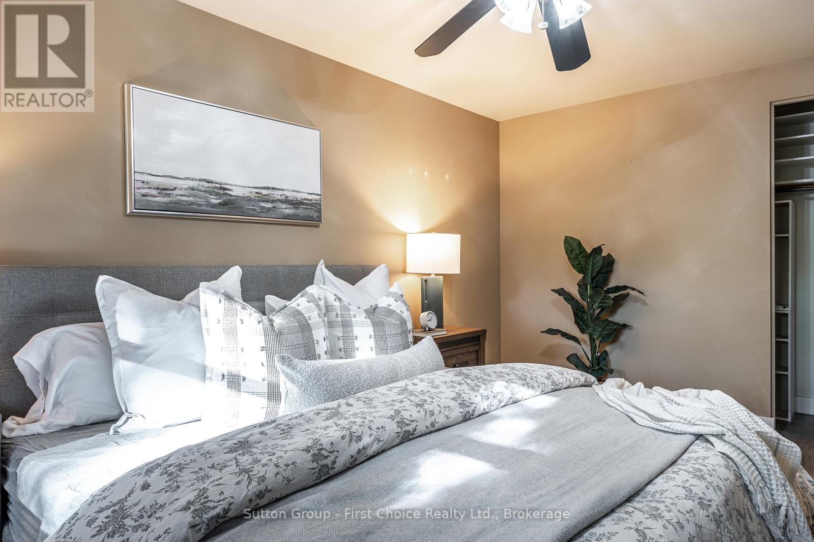 39 Baker Street, Stratford, Ontario  N5A 7A2 - Photo 22 - X12460473