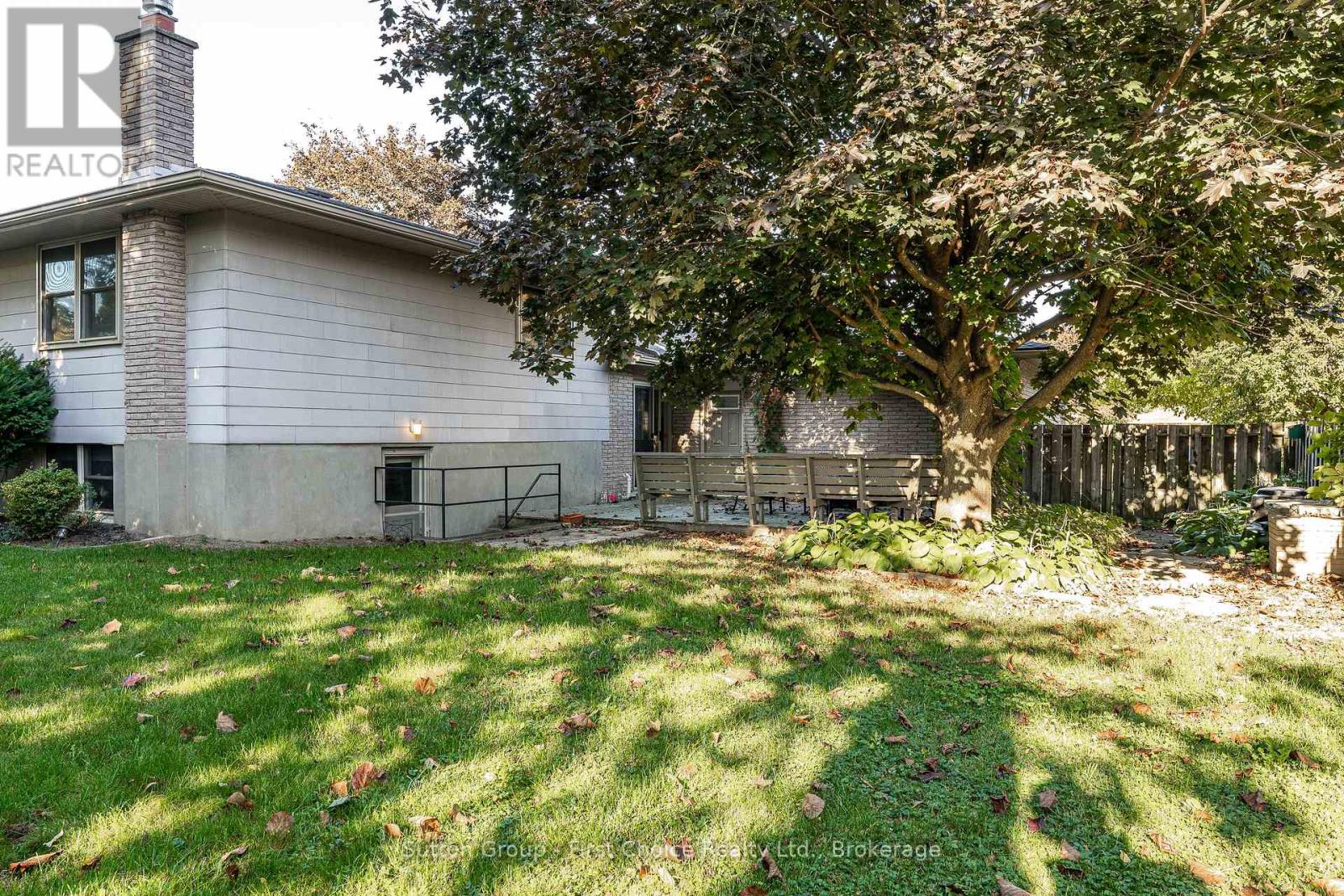 39 Baker Street, Stratford, Ontario  N5A 7A2 - Photo 33 - X12460473