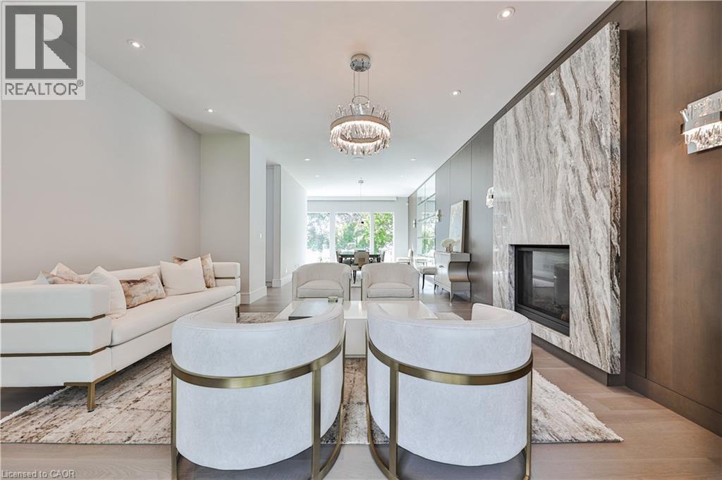 2250 Chancery Lane W, Oakville, Ontario  L6J 6A3 - Photo 6 - 40778934
