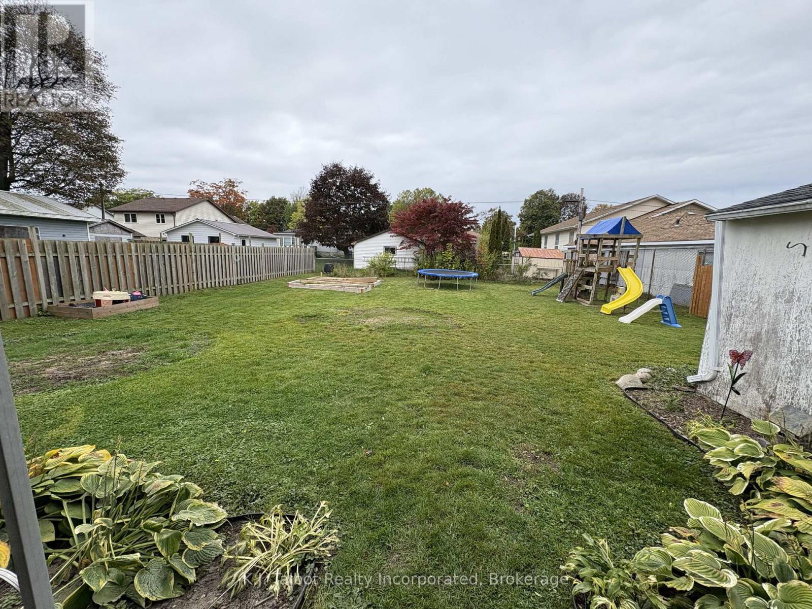 190 South Street, Goderich, Ontario  N7A 3M3 - Photo 30 - X12461483