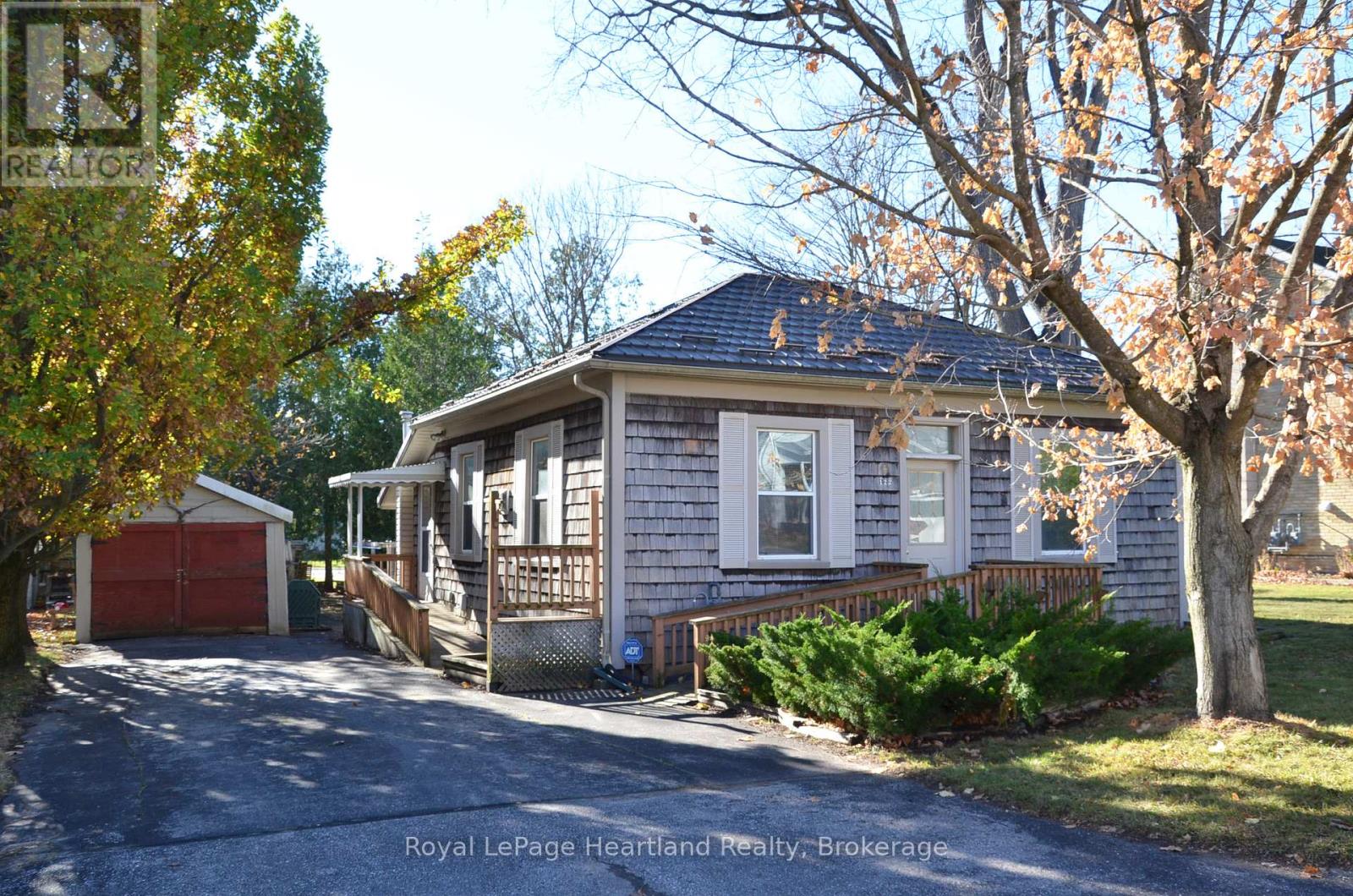 122 MARY STREET, Central Huron, Ontario