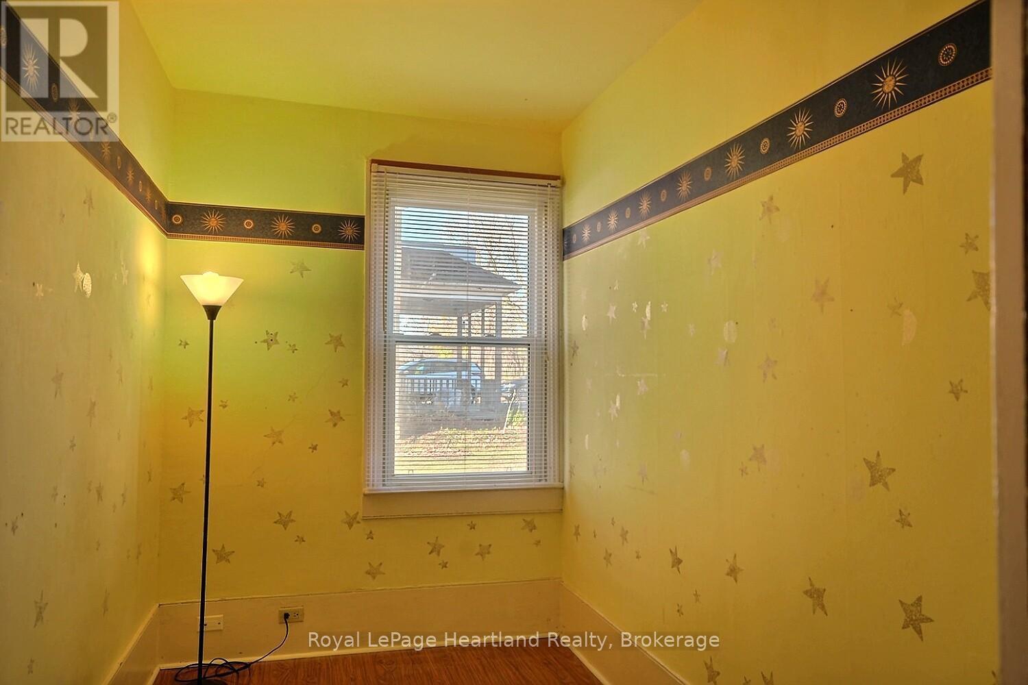 122 Mary Street, Central Huron, Ontario  N0M 1L0 - Photo 7 - X12462725