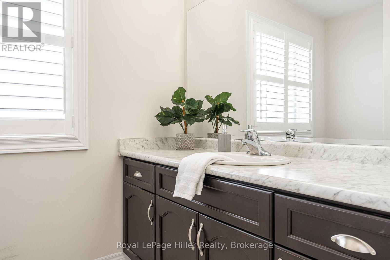 112 Thomas Street, Stratford, Ontario  N5A 0E8 - Photo 29 - X12462822