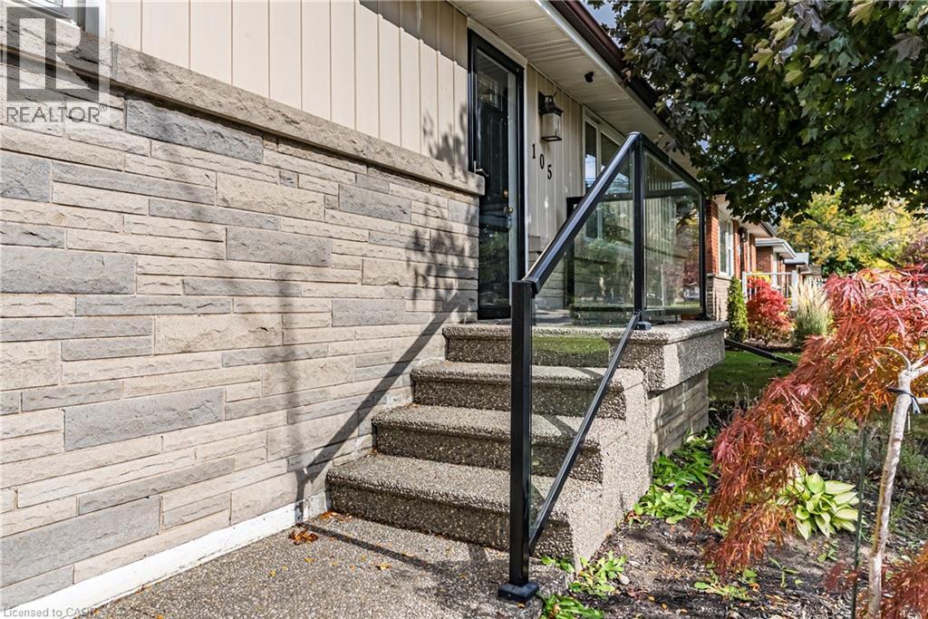 105 Mcelroy Road E, Hamilton, Ontario  L9A 1Z1 - Photo 2 - 40778646