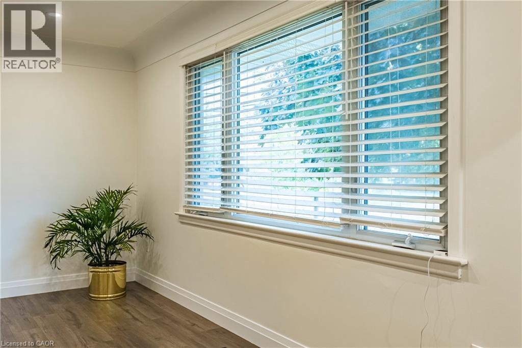 105 Mcelroy Road E, Hamilton, Ontario  L9A 1Z1 - Photo 5 - 40778646