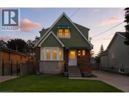 181 CRAIGROYSTON Road, Hamilton, Ontario
