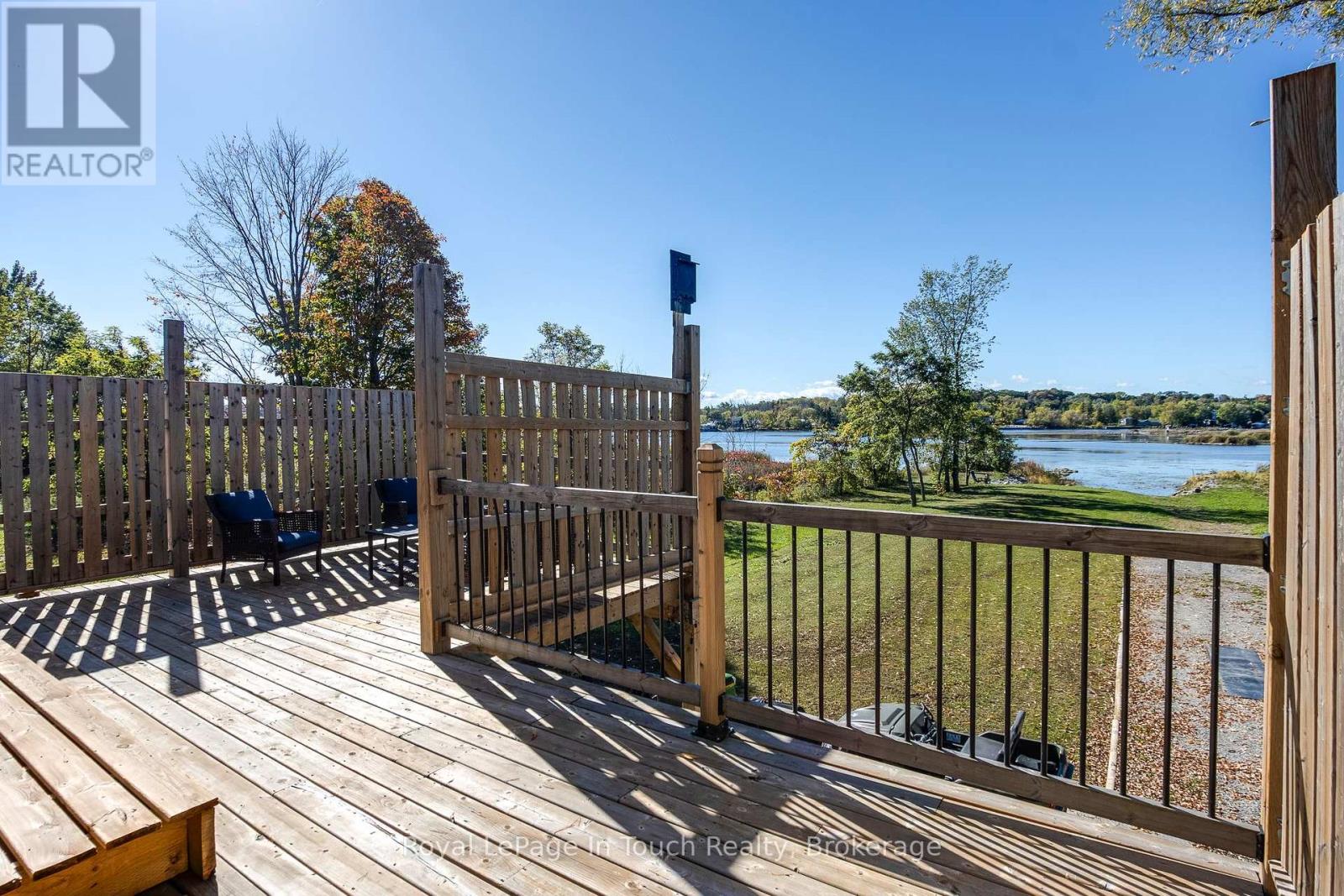 142 Duck Bay Road, Tay, Ontario  L0K 2C0 - Photo 10 - S12463255