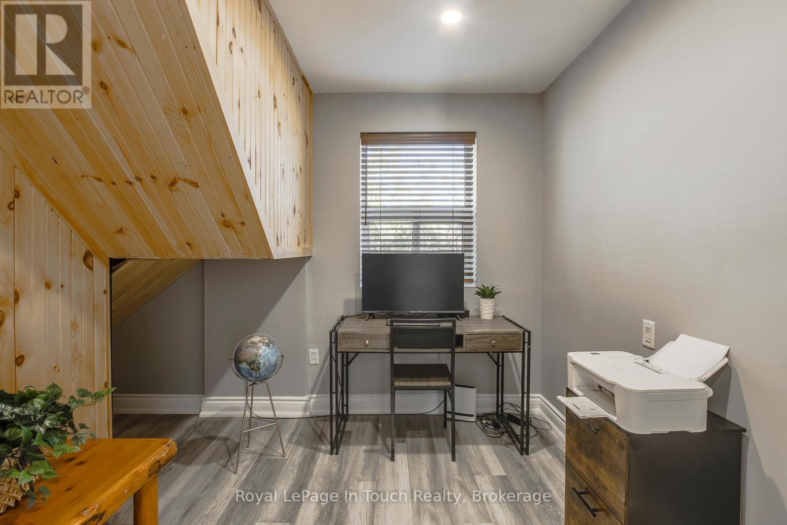 142 Duck Bay Road, Tay, Ontario  L0K 2C0 - Photo 14 - S12463255