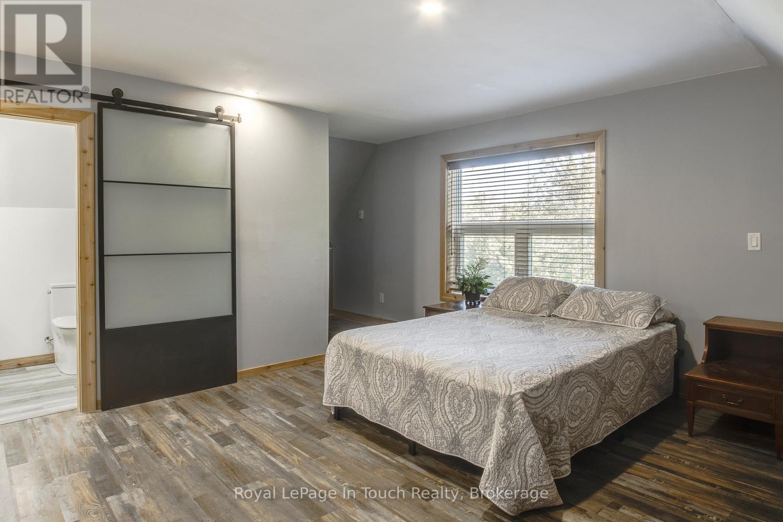 142 Duck Bay Road, Tay, Ontario  L0K 2C0 - Photo 22 - S12463255