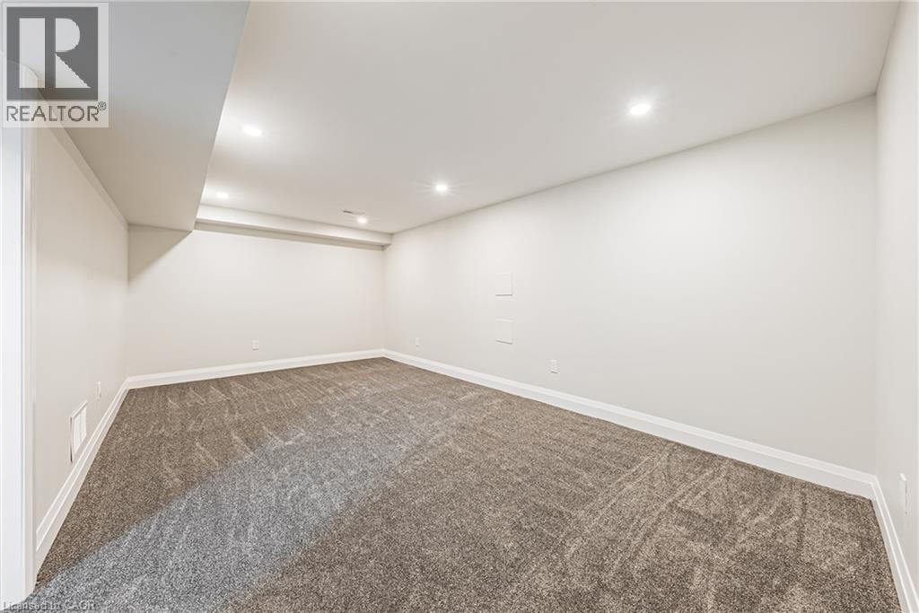 5033 Pinedale Avenue Unit# 48, Burlington, Ontario  L7L 5J6 - Photo 25 - 40779294