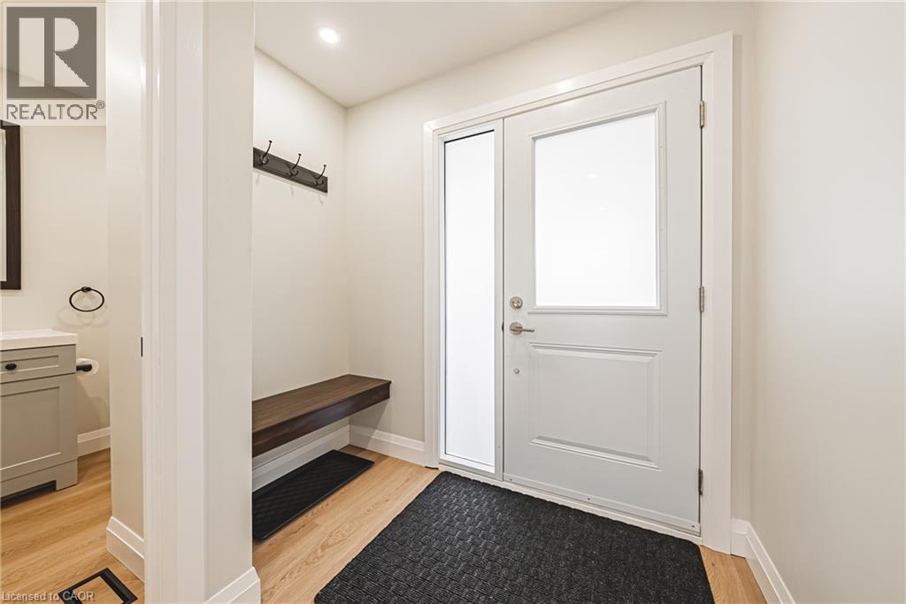 5033 Pinedale Avenue Unit# 48, Burlington, Ontario  L7L 5J6 - Photo 4 - 40779294