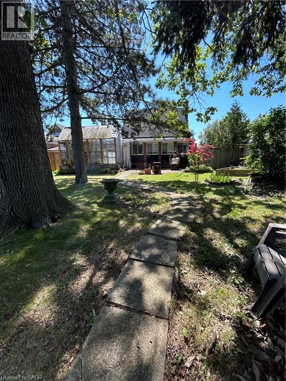 18 Flanders Avenue, St. Catharines, Ontario  L2M 5X3 - Photo 33 - 40779420