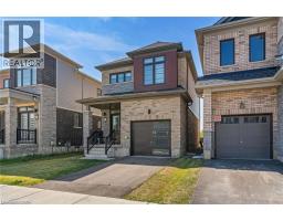 15 MONTEITH DRIVE, Brantford, Ontario