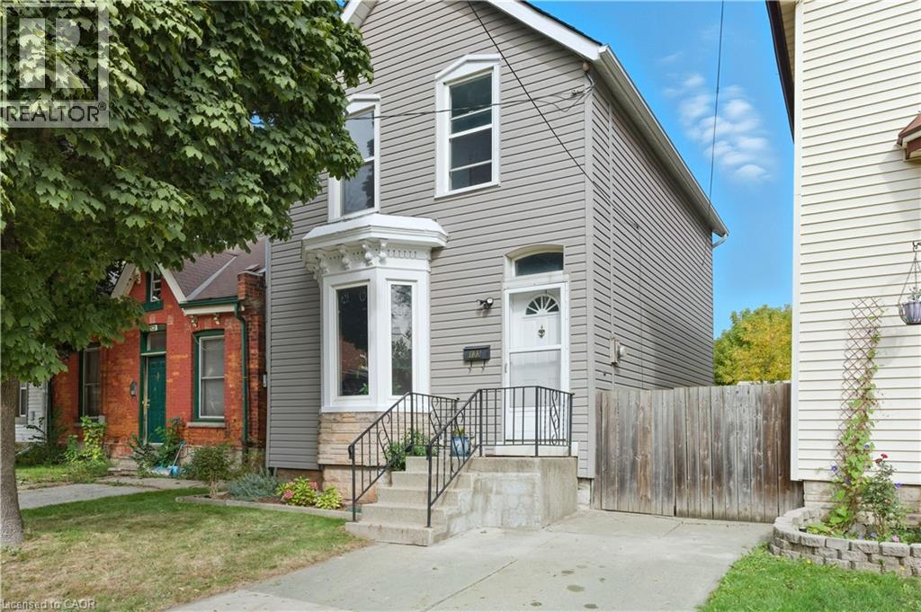 133 Birge Street, Hamilton, Ontario  L8L 3L6 - Photo 1 - 40777800