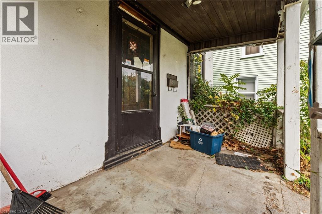 70 Murray Street, Brantford, Ontario  N3S 5N9 - Photo 6 - 40779311