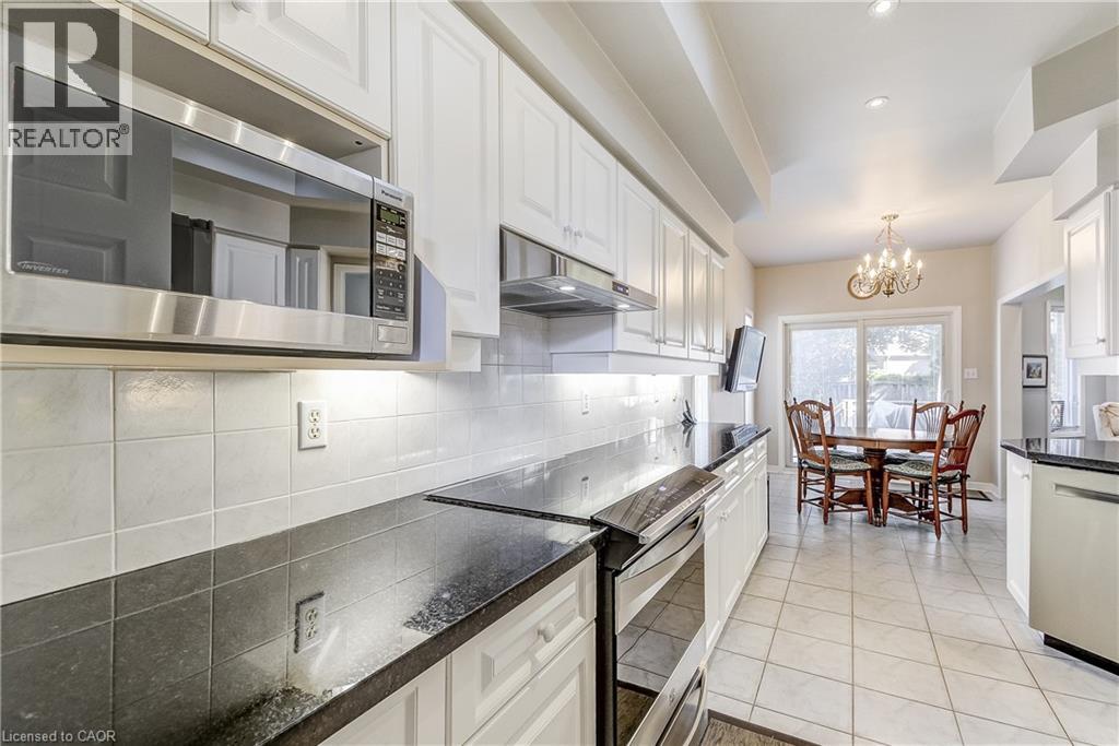 2115 Turnberry Road, Burlington, Ontario  L7M 4J4 - Photo 13 - 40779254