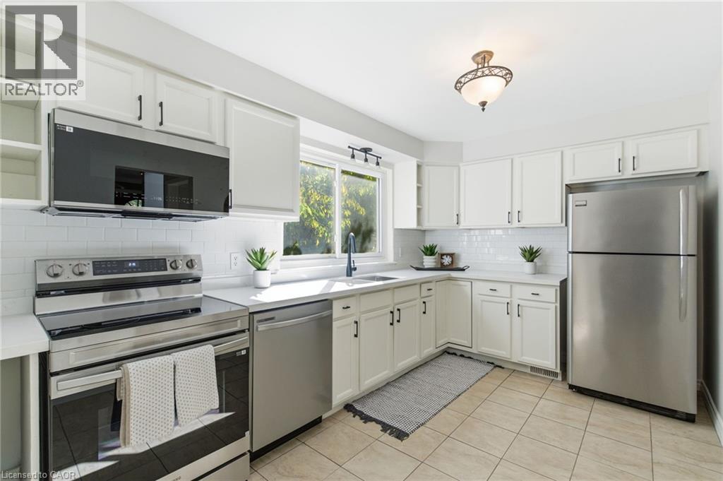 4502 Bennett Road, Burlington, Ontario  L7L 1Z1 - Photo 13 - 40780025