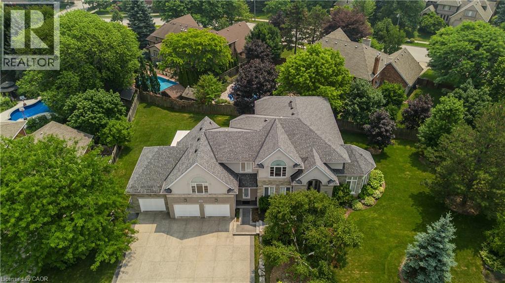 1400 Tamworth Court, Burlington, Ontario  L7P 4V3 - Photo 1 - 40779899