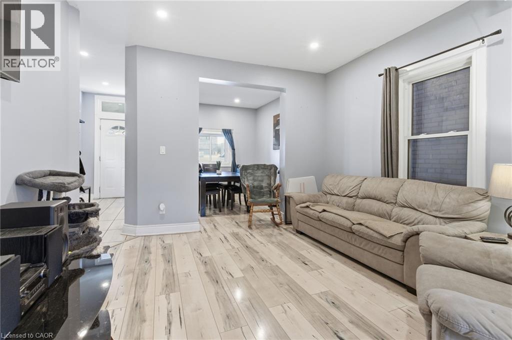 75 Niagara Street, Hamilton, Ontario  L8L 6A4 - Photo 4 - 40780119