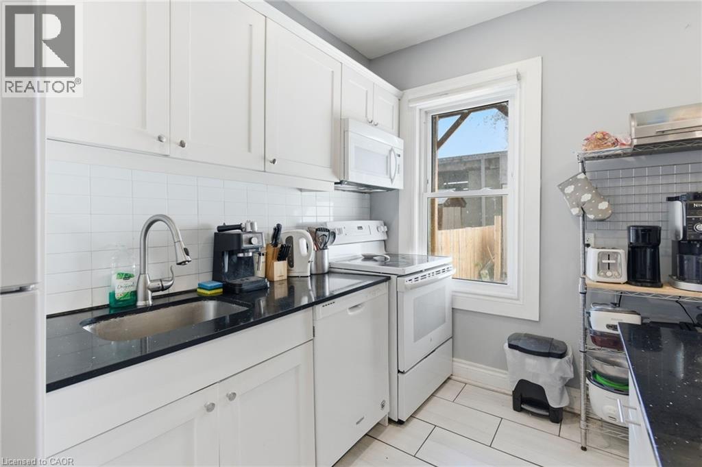 75 Niagara Street, Hamilton, Ontario  L8L 6A4 - Photo 7 - 40780119