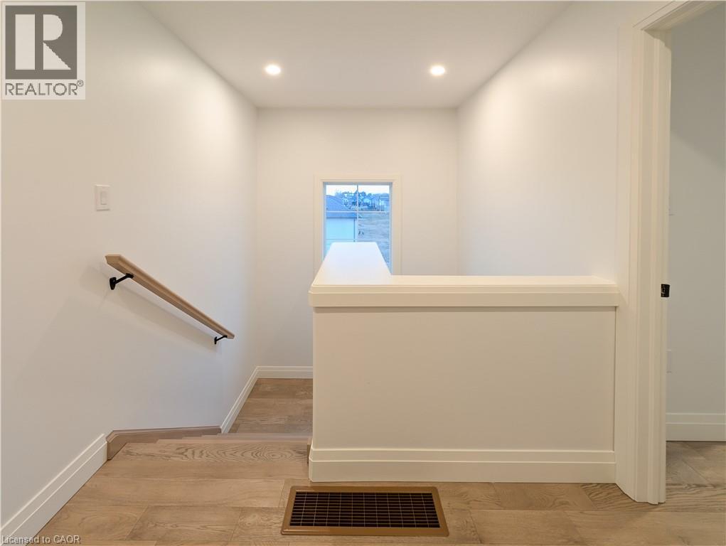 235 Kennington Way Unit# 13, London, Ontario  N6L 0H4 - Photo 25 - 40780139