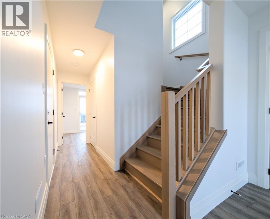 235 Kennington Way Unit# 13, London, Ontario  N6L 0H4 - Photo 34 - 40780139