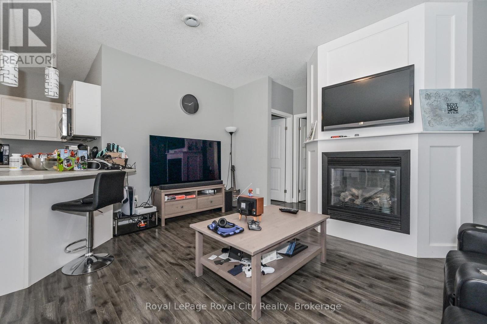 145 Kertland Street, Centre Wellington, Ontario  N0B 1S0 - Photo 13 - X12469166