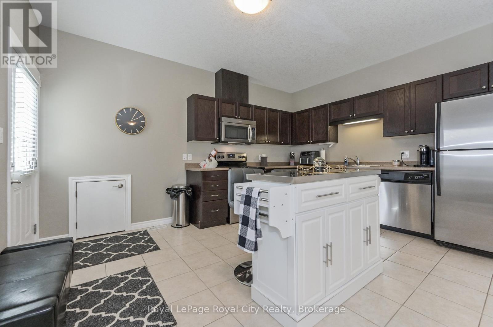 145 Kertland Street, Centre Wellington, Ontario  N0B 1S0 - Photo 29 - X12469166