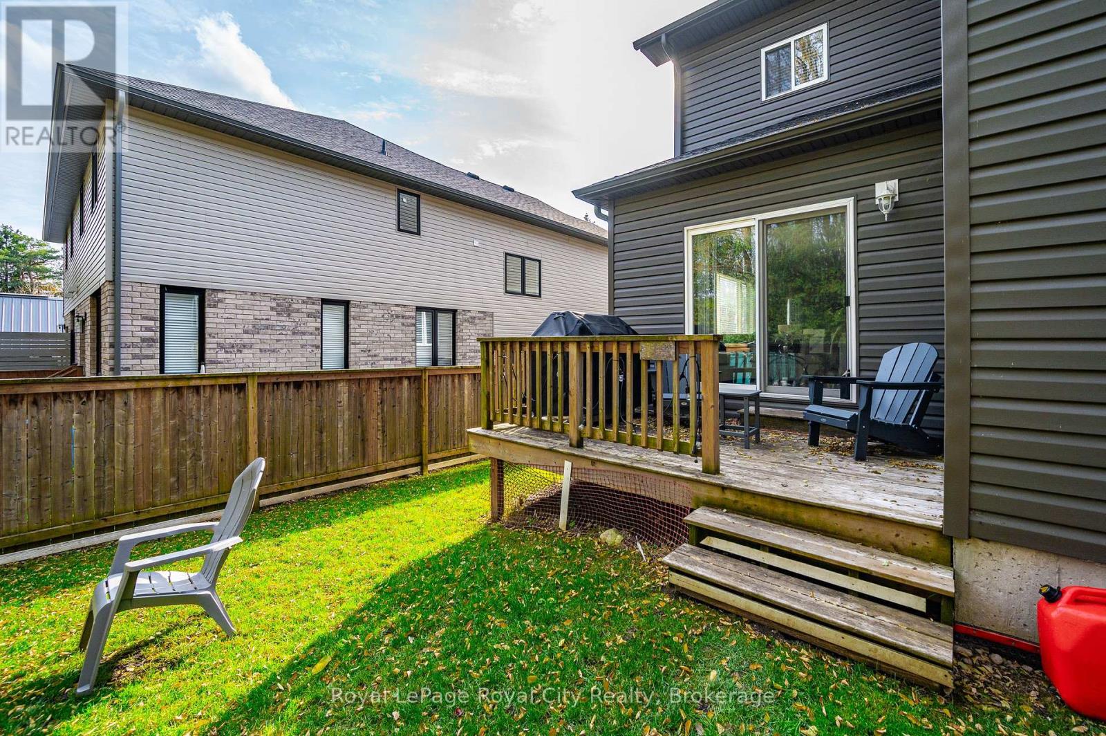 145 Kertland Street, Centre Wellington, Ontario  N0B 1S0 - Photo 42 - X12469166