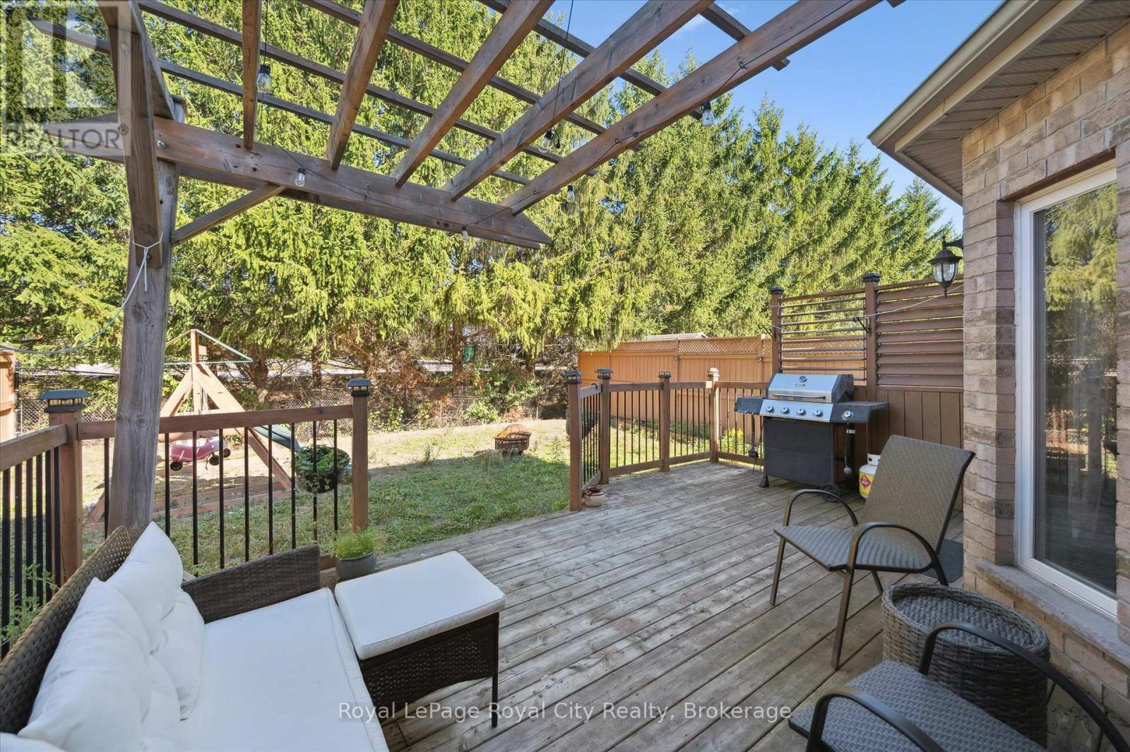 69 Laughland Lane, Guelph, Ontario  N1L 0C6 - Photo 39 - X12469303