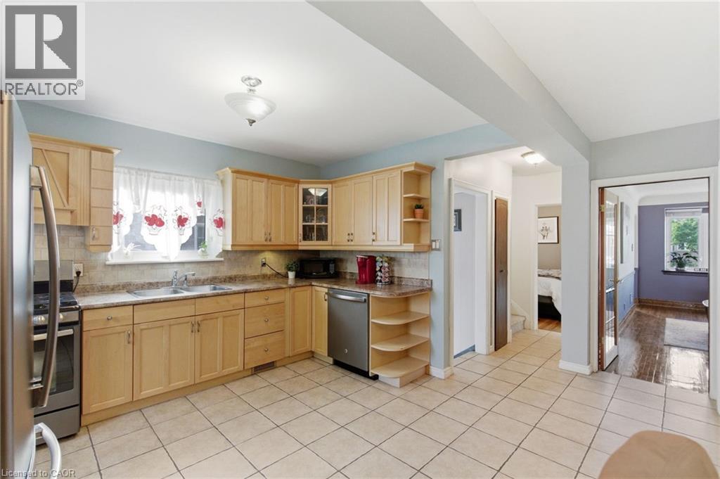 91 East 42nd Street, Hamilton, Ontario  L8T 3A2 - Photo 10 - 40779389