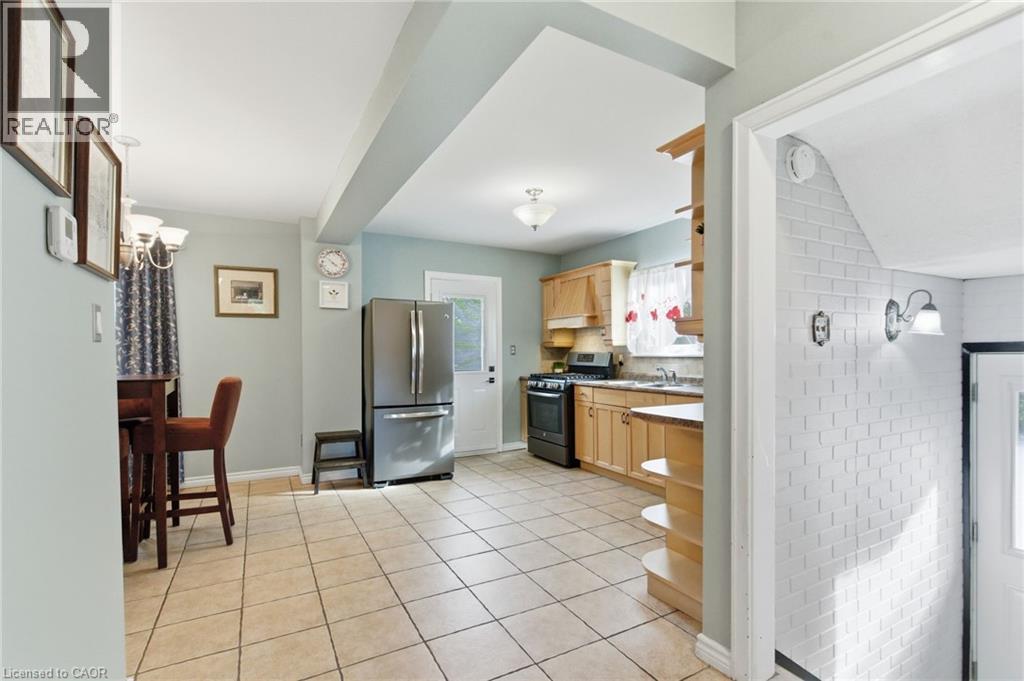 91 East 42nd Street, Hamilton, Ontario  L8T 3A2 - Photo 7 - 40779389