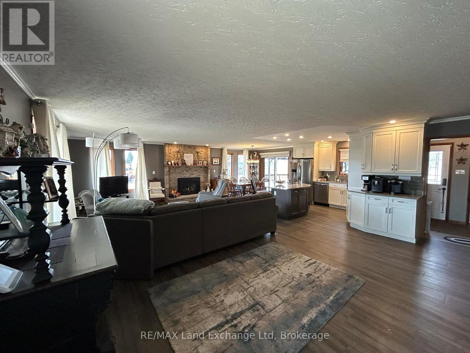 1a Crawford Street, North Huron, Ontario  N0G 2W0 - Photo 17 - X12469435
