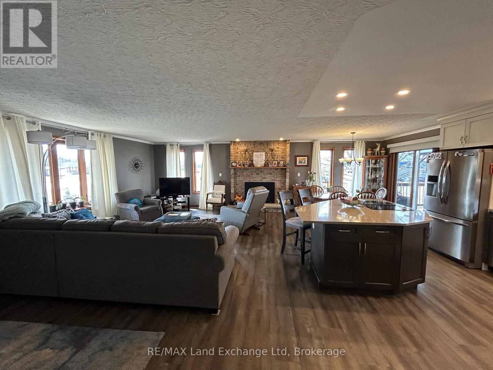 1a Crawford Street, North Huron, Ontario  N0G 2W0 - Photo 19 - X12469435