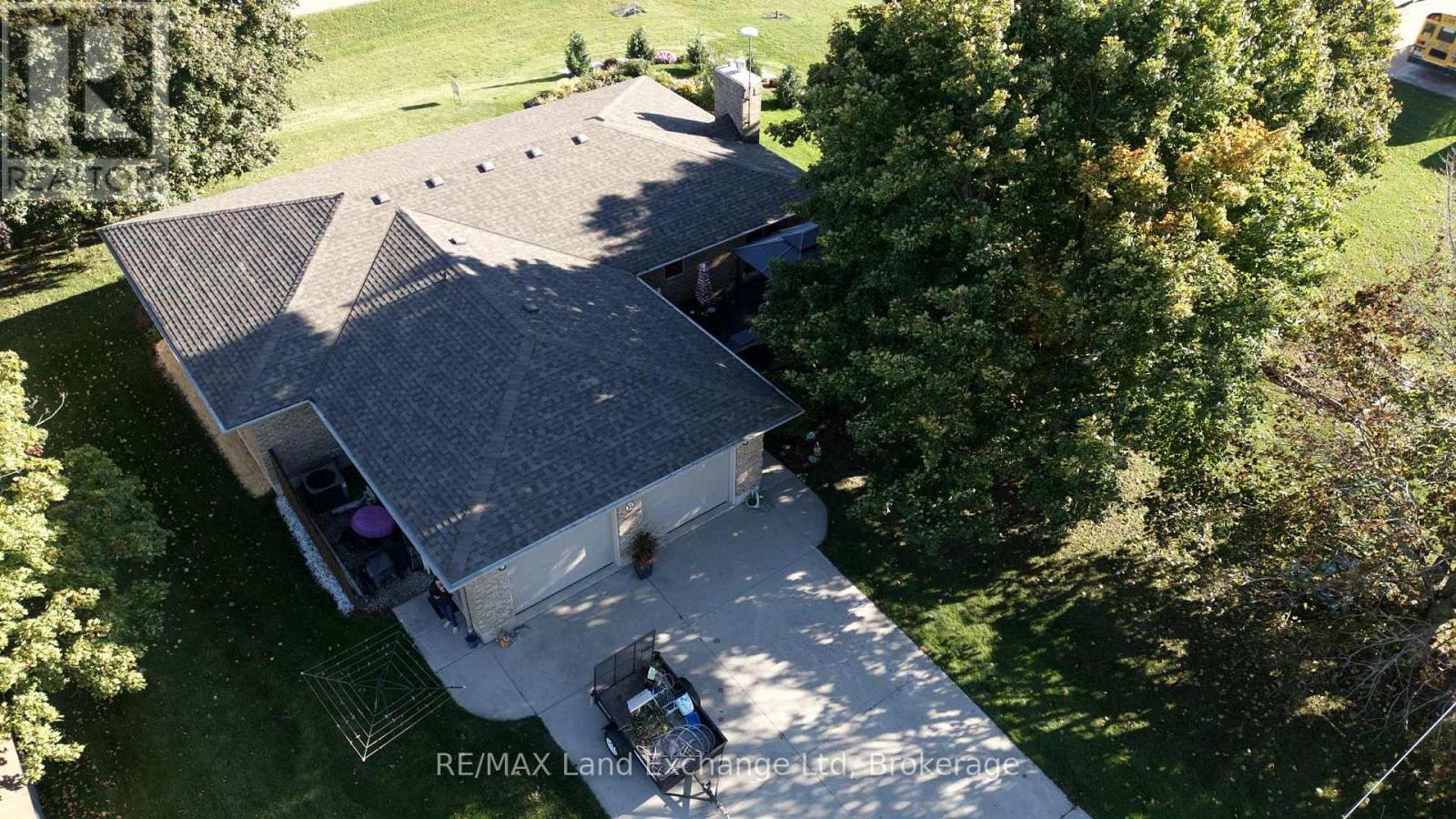 1a Crawford Street, North Huron, Ontario  N0G 2W0 - Photo 9 - X12469435