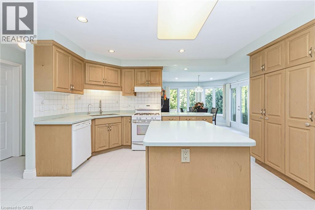 126 Montmorency Drive, Hamilton, Ontario  L8K 6R1 - Photo 15 - 40780279
