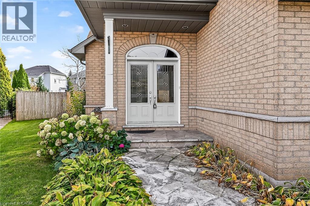 27 Surrey Drive, Ancaster, Ontario  L9K 1L9 - Photo 3 - 40780246