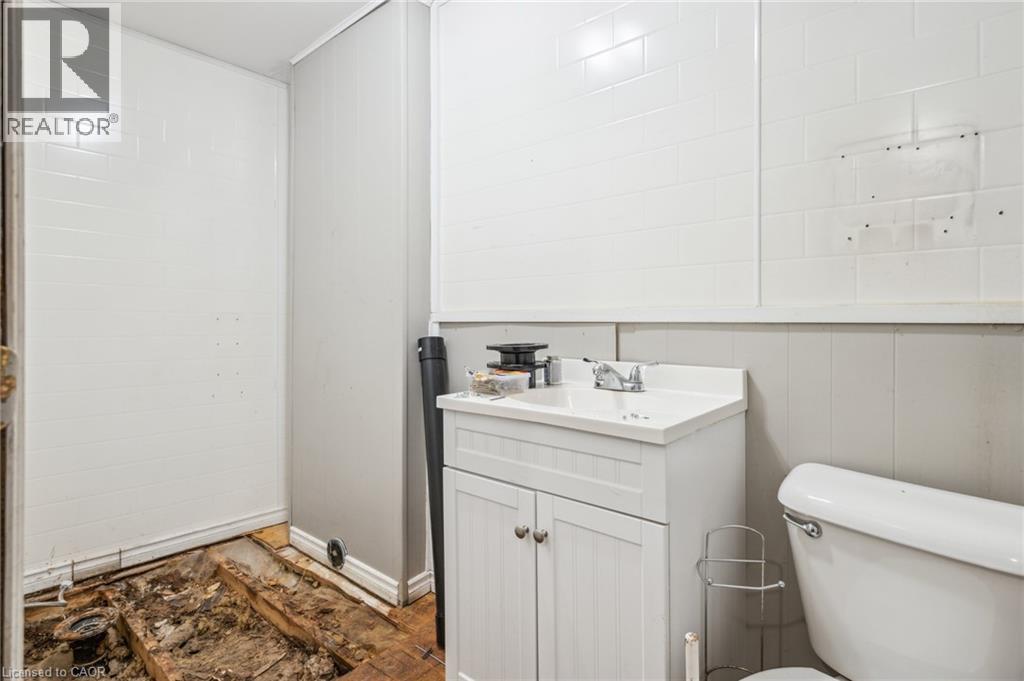 75 - 79 Erie Avenue, Brantford, Ontario  N3S 2G1 - Photo 10 - 40780219