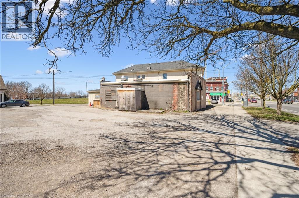 75 - 79 Erie Avenue, Brantford, Ontario  N3S 2G1 - Photo 7 - 40780219