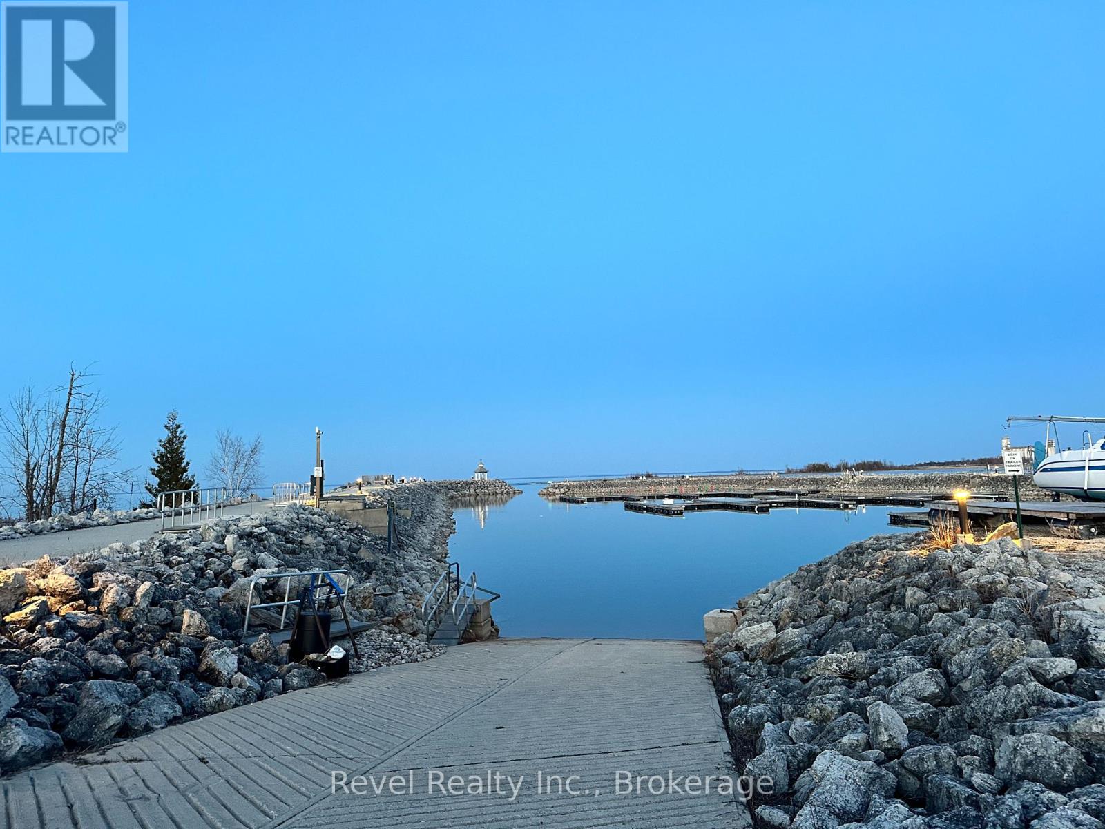 305 - 24 Ramblings Way, Collingwood, Ontario  L9Y 5S7 - Photo 20 - S12469689