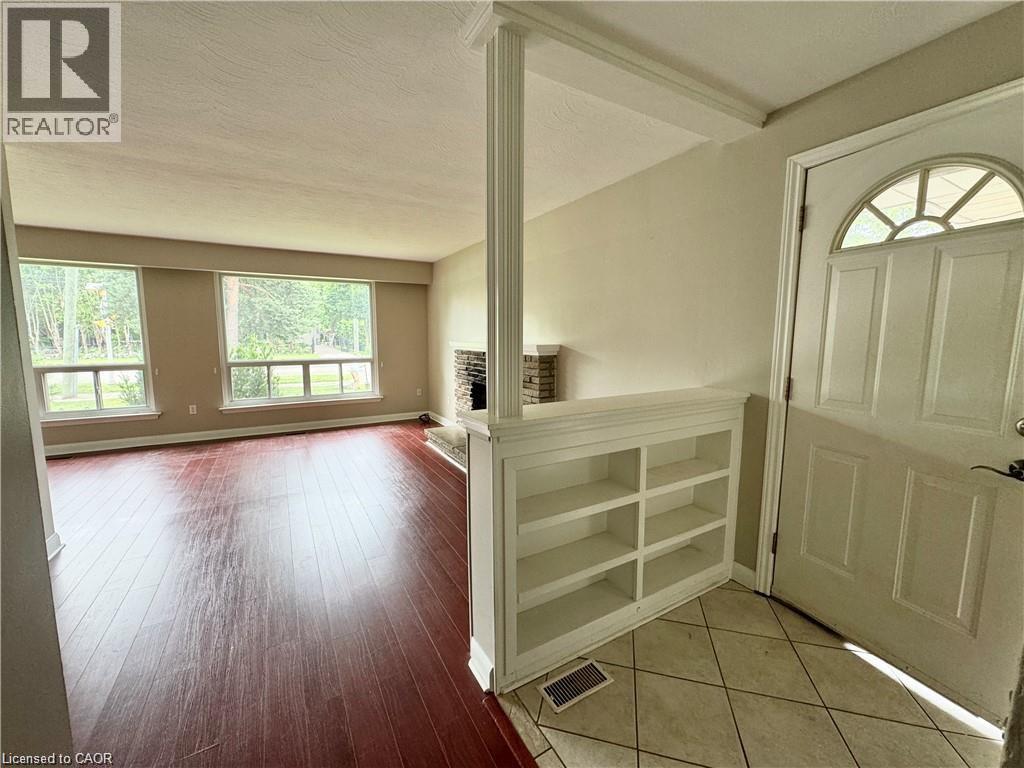 2470 Rebecca Street, Oakville, Ontario  L6L 2B2 - Photo 4 - 40780314