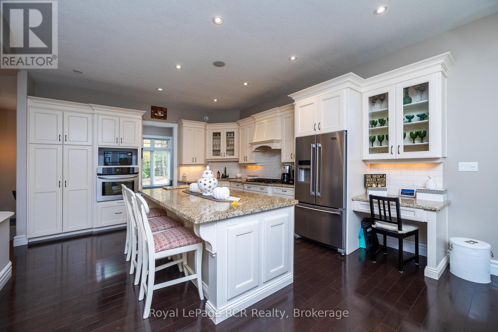 414498 Baseline Road, West Grey, Ontario  N0C 1H0 - Photo 9 - X12469922