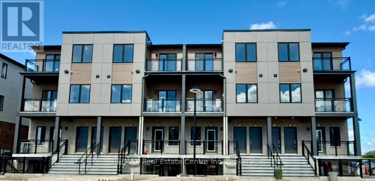 93 - 940 St David Street N, Centre Wellington, Ontario  N1M 0L7 - Photo 22 - X12469999