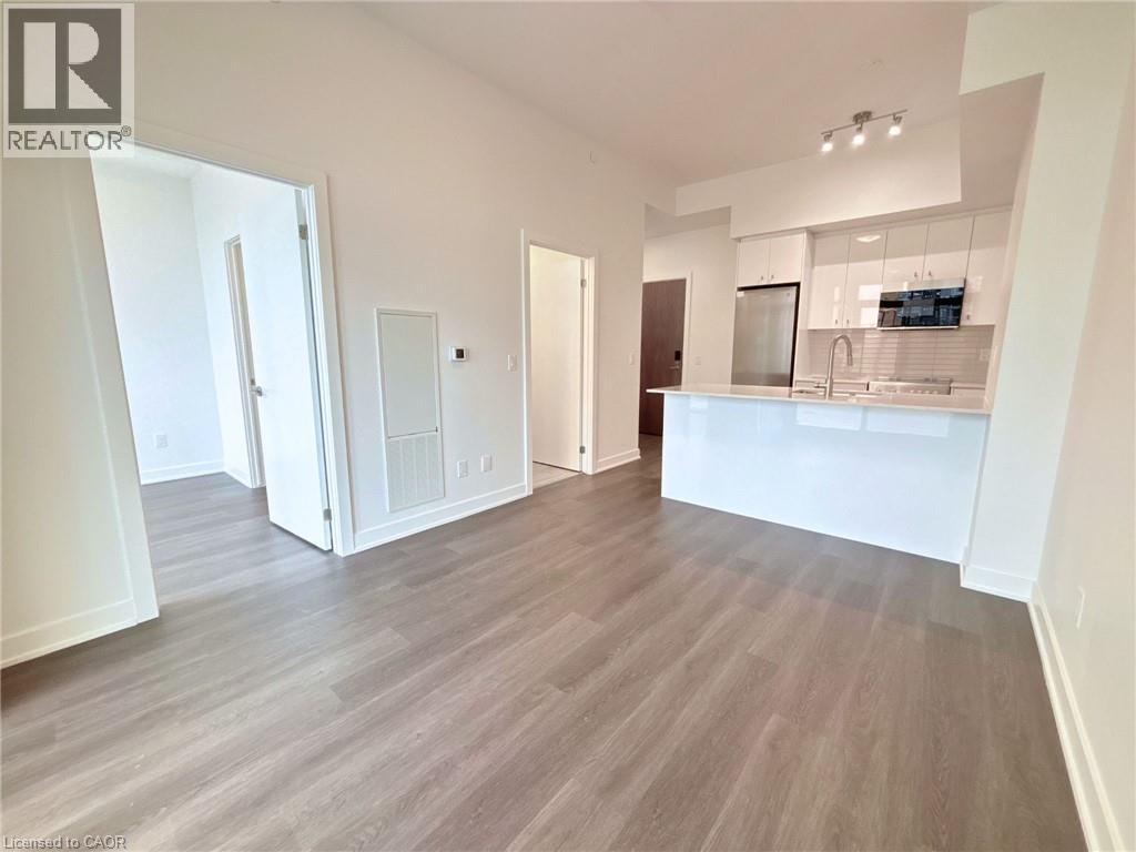 25 WELLINGTON Street S Unit# 402, Kitchener, Ontario