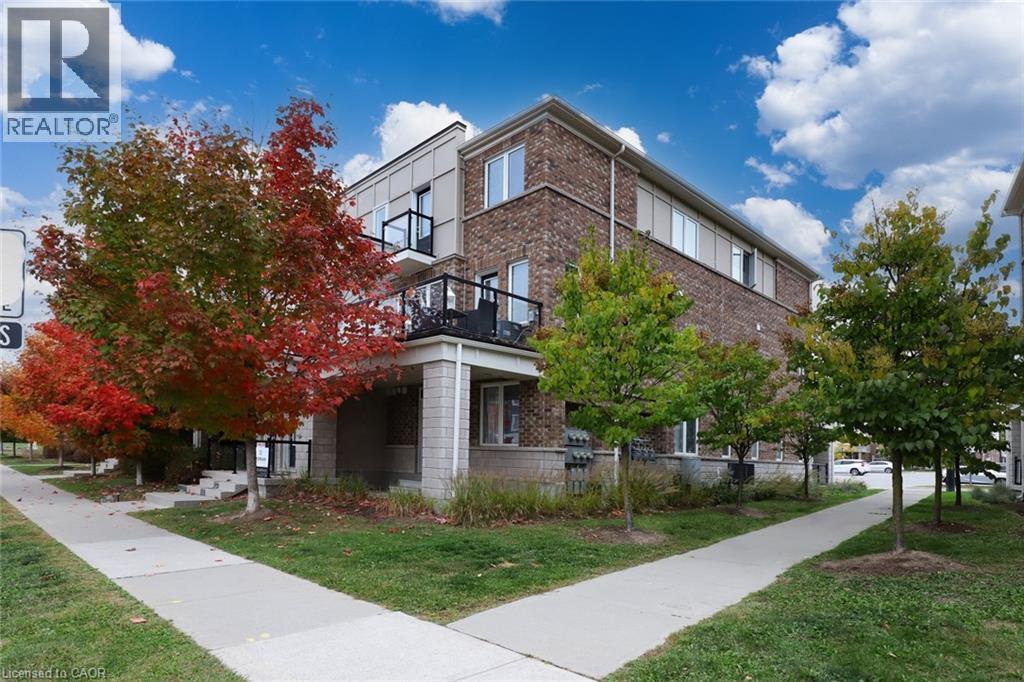 66 Daylily Lane, Kitchener, Ontario  N2R 0L7 - Photo 3 - 40780371