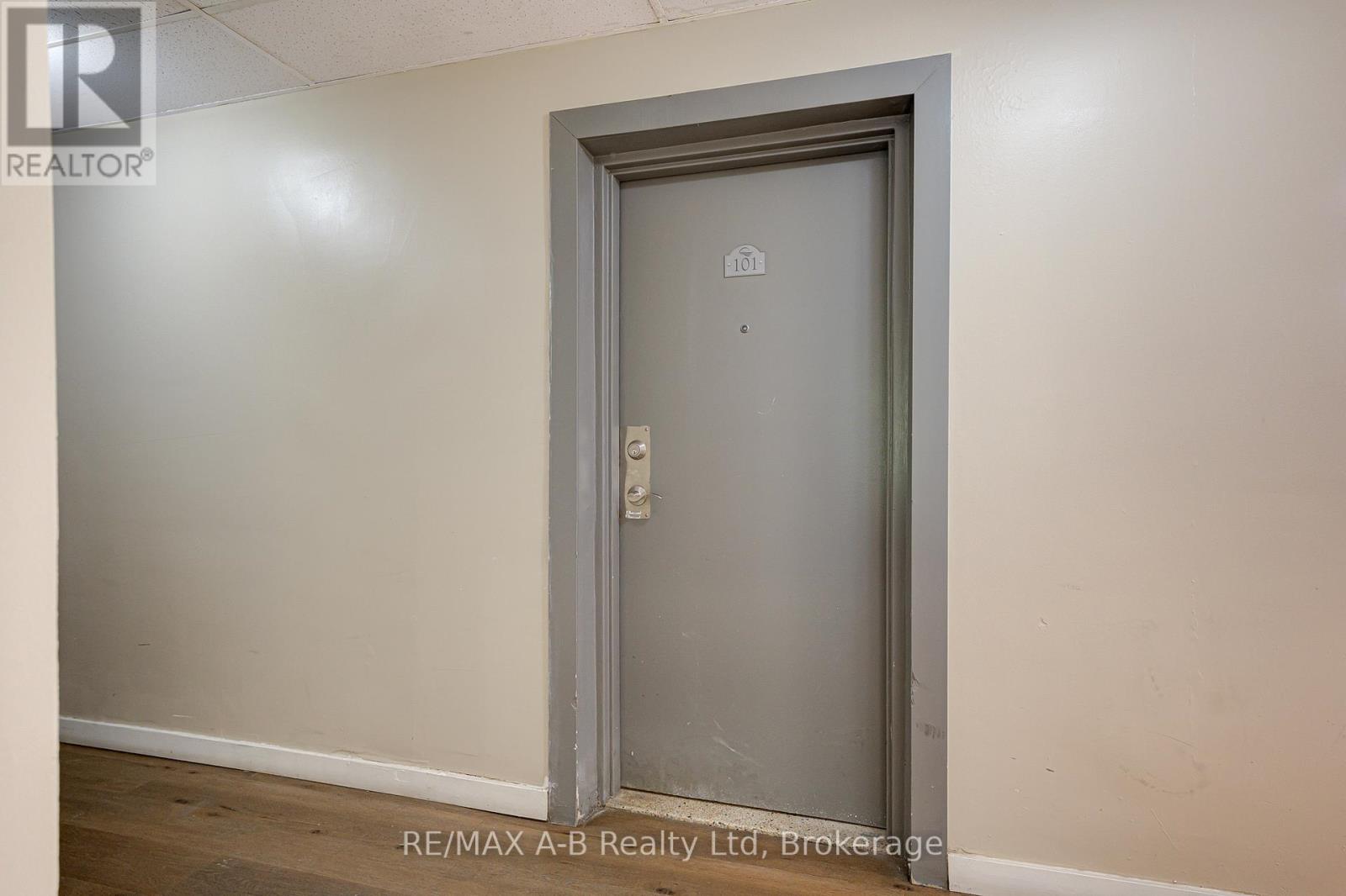 101 - 583 Mornington Avenue, London East, Ontario  N5Y 3E9 - Photo 17 - X12470522