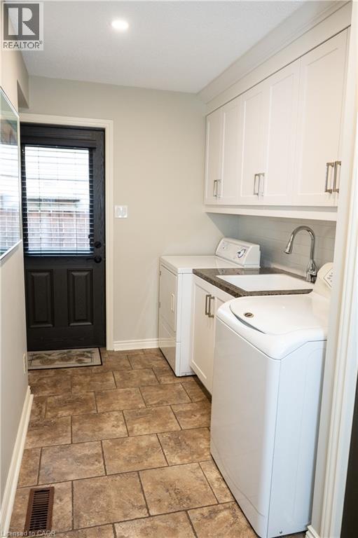 4194 Corrine Court, Burlington, Ontario  L7L 1J1 - Photo 20 - 40780400